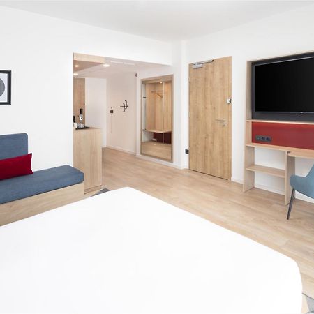 Hampton By Hilton Târgu-Mureş מראה חיצוני תמונה