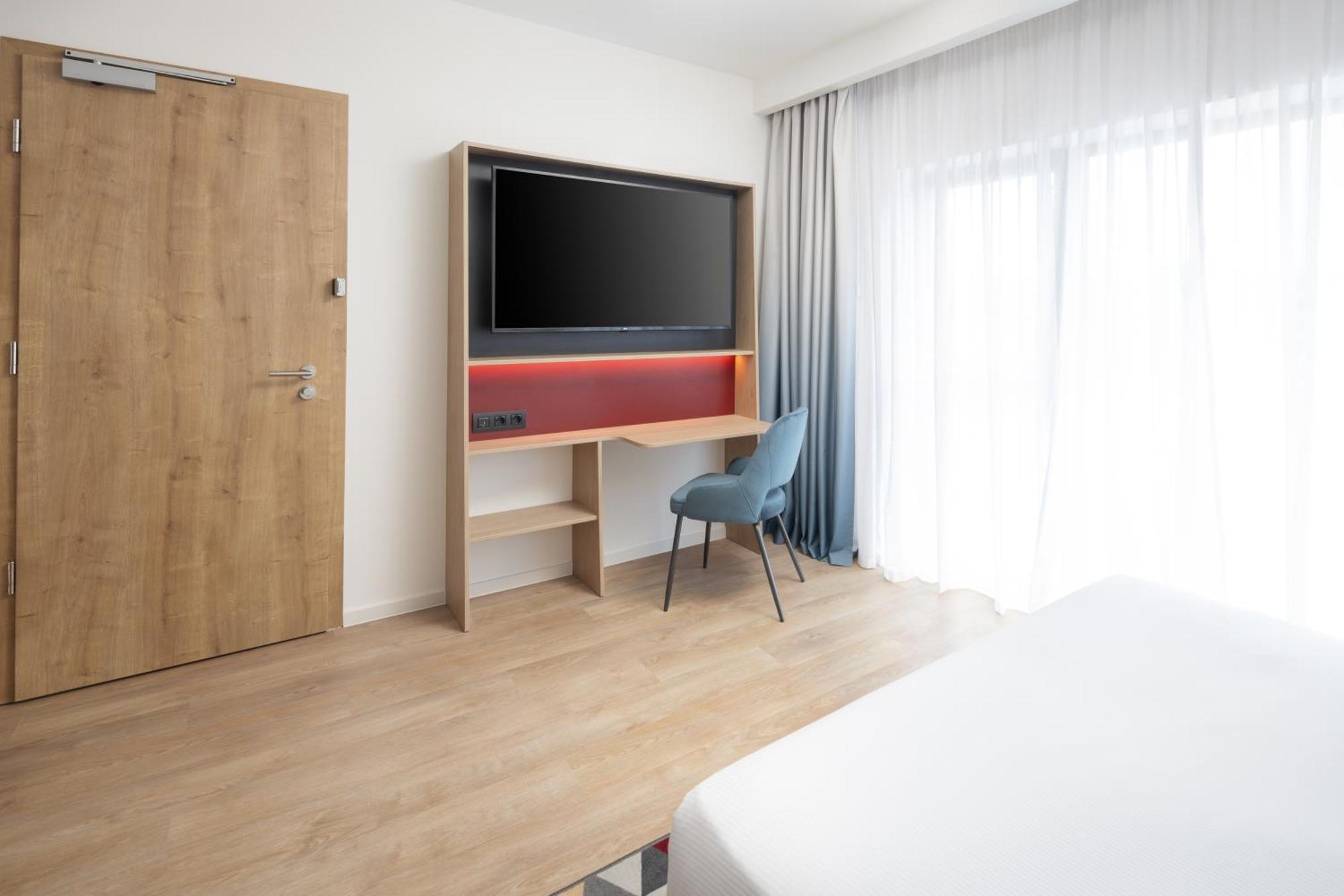 Hampton By Hilton Târgu-Mureş מראה חיצוני תמונה