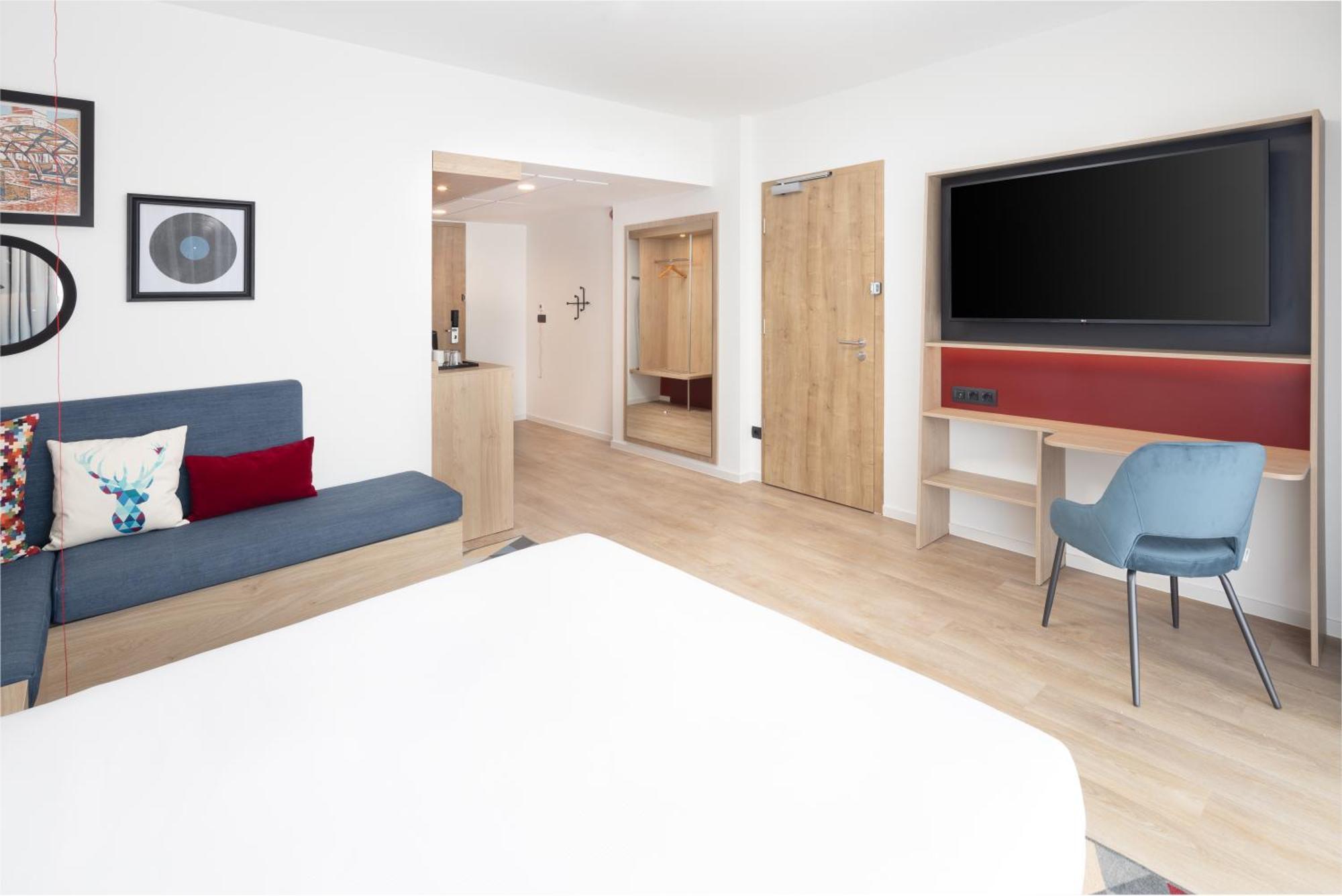 Hampton By Hilton Târgu-Mureş מראה חיצוני תמונה